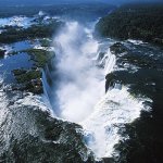 br_al_iguazufalls_devilthroat_191827499.jpg