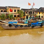 vn_hoianrivier.jpg