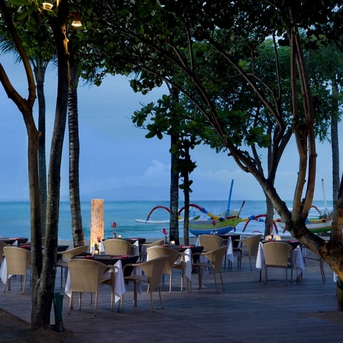 Segara Village Resort, terras