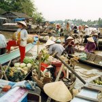 vn_al_mekongdrijvendemarkt2.jpg