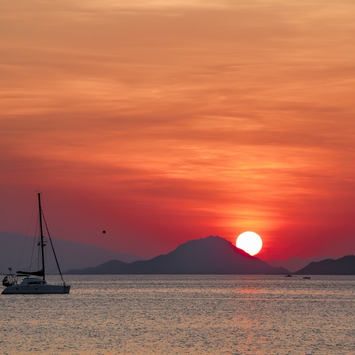 Zonsondergang Komodo Island, Flores