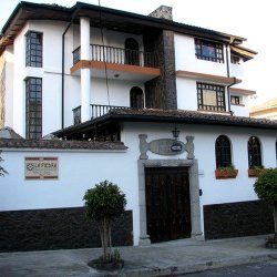 ec_ac_piedraex3.jpg
