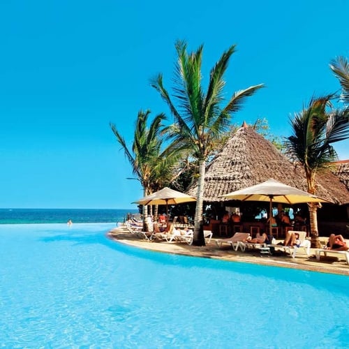 ke_ac_baobabbeachzw.jpg
