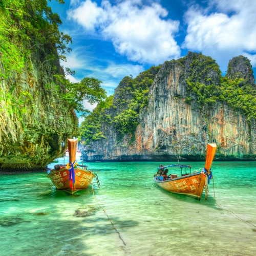 Boten bij Koh Phi Phi
