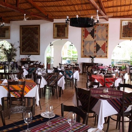 PE_AC_Majororestaurant.jpg