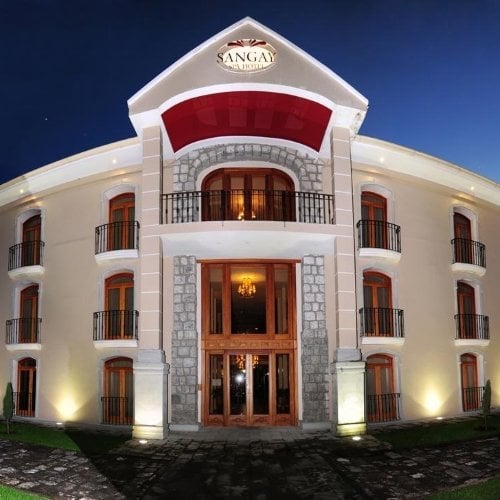 Sangay Spa Hotel, buitenkant