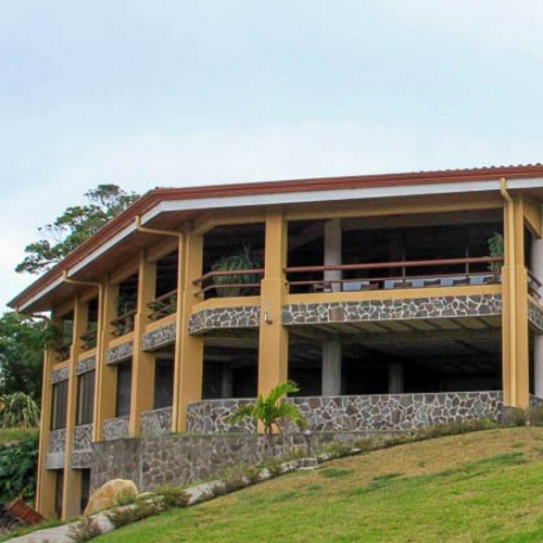 Hotel Montaña Monteverde, buitenkant