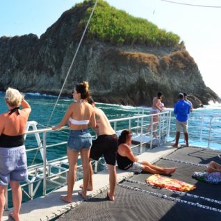 cr_al_manuelantoniocatamaran2.jpg