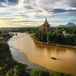 Uitzicht op Kuching Sarawak Rivier