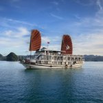 vn_cruise_halong.jpg