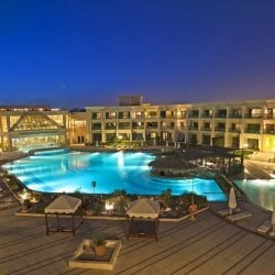 eg_ac_hilton_zw.jpg