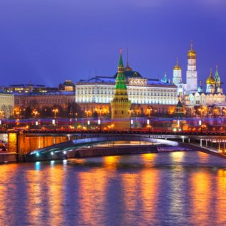 ru_al_moskoubynight.jpg