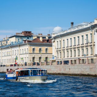 ru_al_st.petersburg_nevacruise.jpg