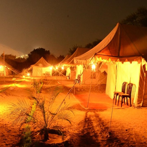 The Narayan Resort, tenten