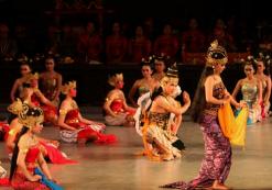 id_al_ramayanadance.jpg ramayana