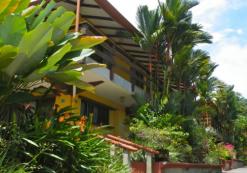 cr_ac_man_espadillaex.jpg Hotel Playa Espadilla buitenkant