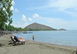 Adi Assri, strand Adi Assri