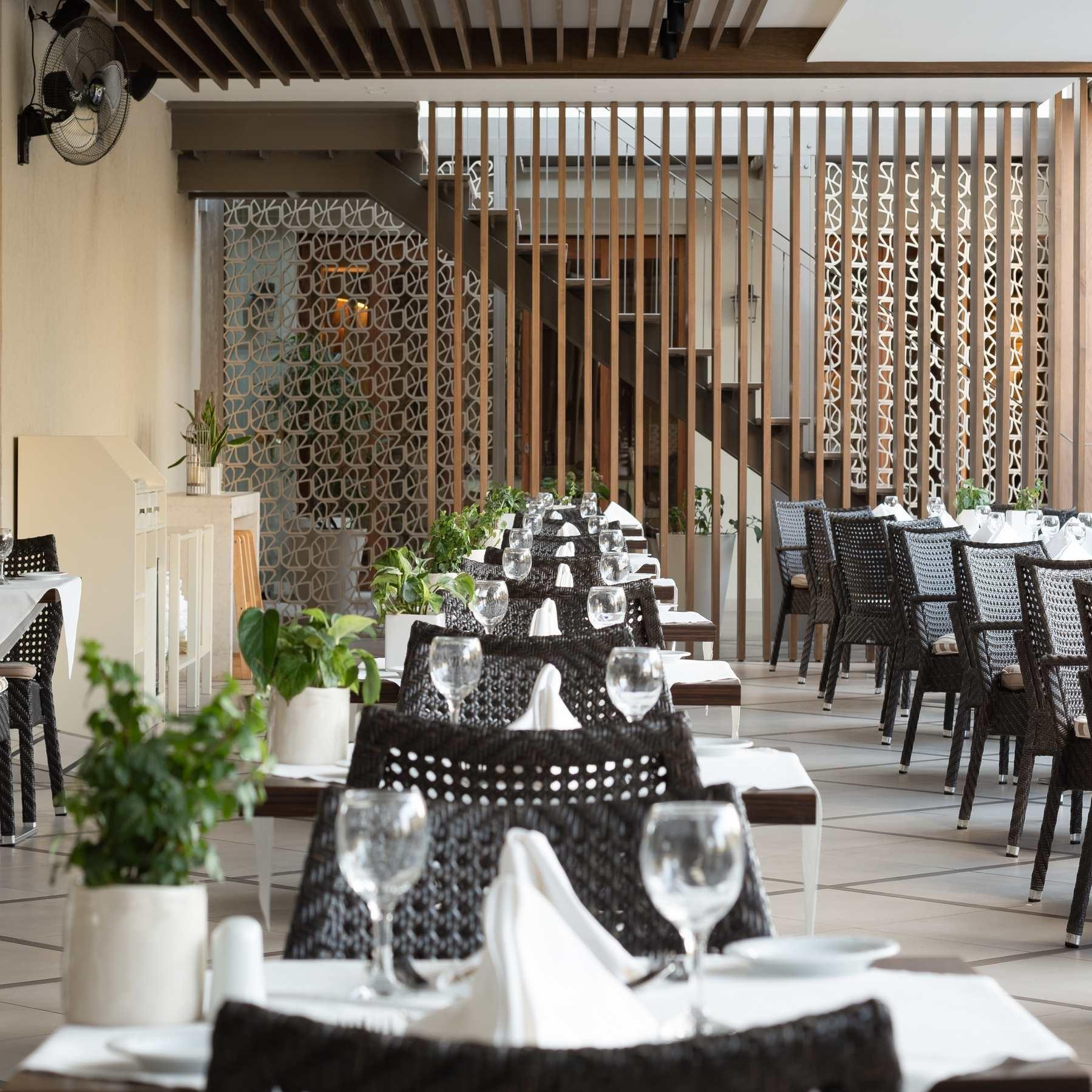 Theartemis Palace Hotel, restaurant