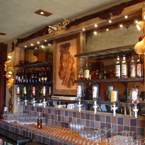 Opuwa Country Hotel bar 1