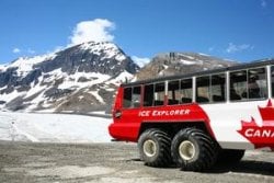 Ice Explorer op het Columbia Icefield