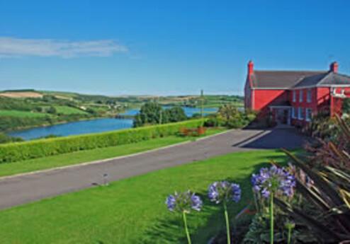 Bridgeview Farmhouse oprit