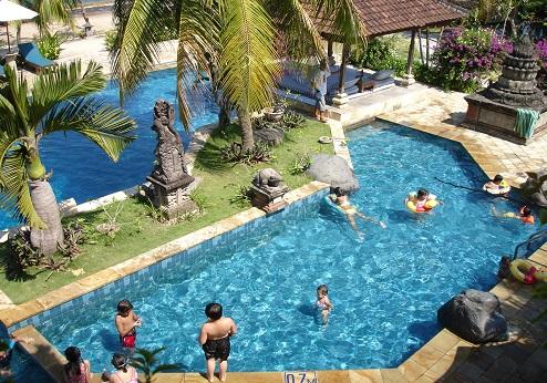 Puri Bagus Candidasa Resort, zwembad