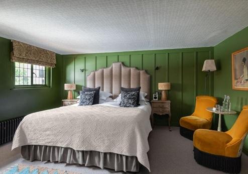 The Falstaff Hotel, Kamer