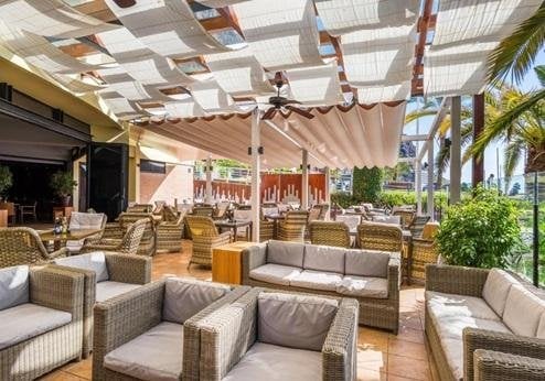 Calheta Beach Hotel, lounge/bar
