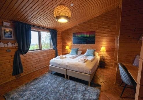 Efstidalur, kamer