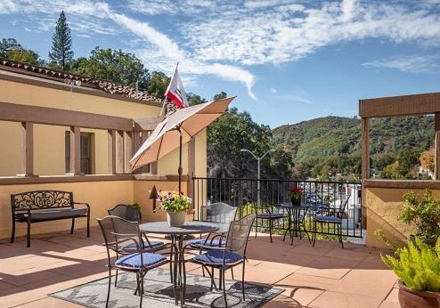The Sonora Inn, dakterras