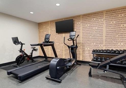 La Quinta Inn & Suites by Wyndham Fairbanks Airport, fitnesruimte