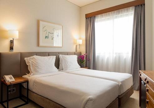 Dom Carlos Park, kamer