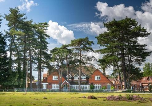 Beaulieu Inn, buitenkant