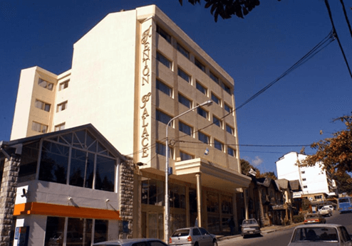 Kenton Palace Bariloche, gevel