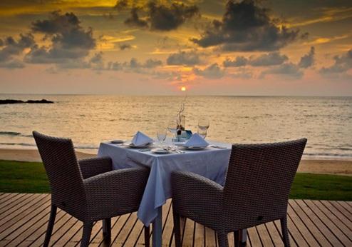 The Sands Khao Lak by Katathani, terras
