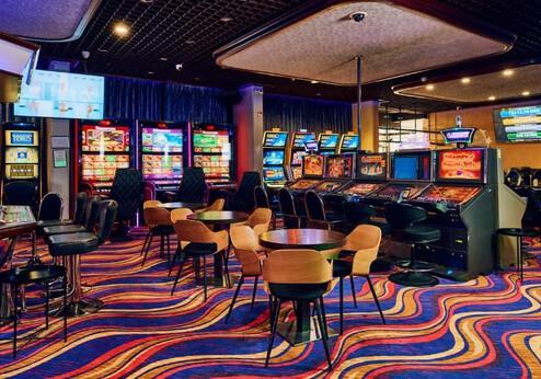 Hotel Paris, casino
