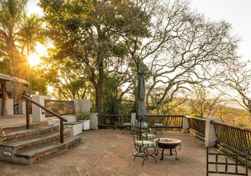 Chestnut Country Lodge, terras