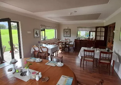 Inveraray Farmhouse eetkamer