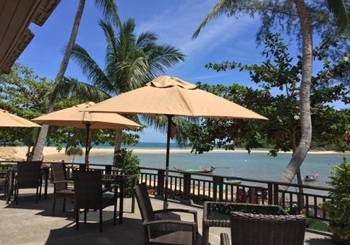 Maehaad Bay Resort, terras