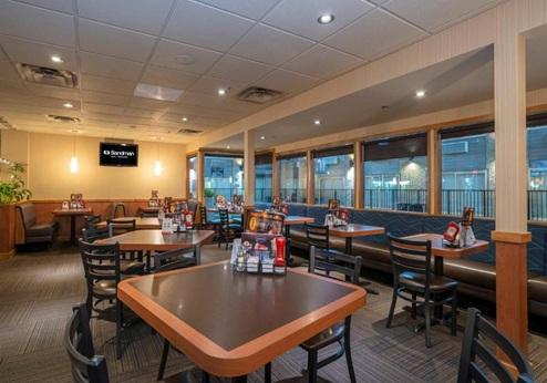 Sandman Hotel Revelstoke, restaurant