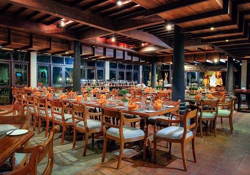 Deer Park Hotel, restaurant