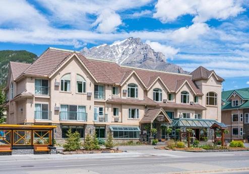 Irwin’s Mountain Inn, exterieur