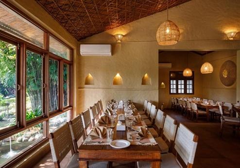 Green Mansions Resort, restaurant