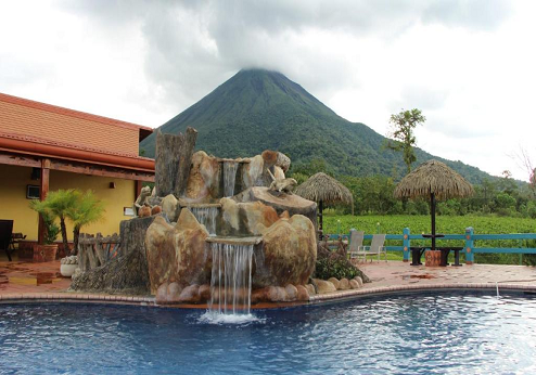 Hotel La Pradera del Arenal,  zwembad