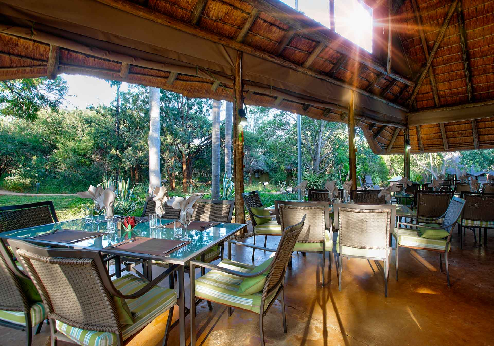 Kubu Safari Lodge, restaurant