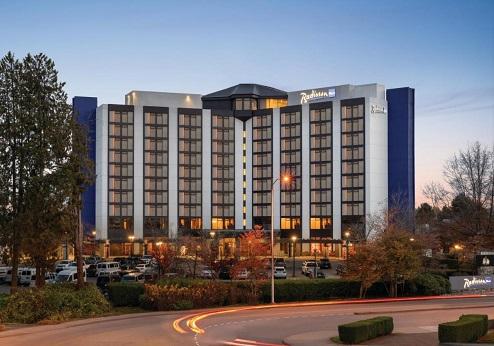 Radisson Blu Vancouver Airport Hotel & Marina, exterieur
