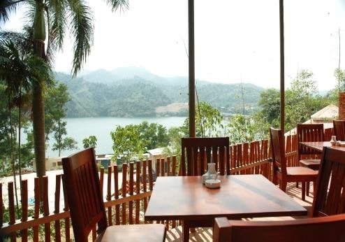 Belum Rainforest Resort, terras