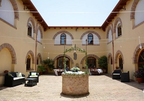 L'Hotel Funtana Noa, patio