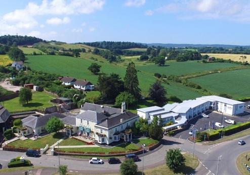 The Devon Hotel, omgeving 