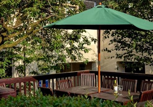 Winnock Hotel, Terras